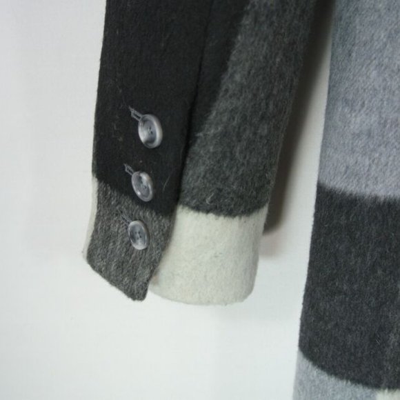 NWT Reformation York Coat in Light Grey Plaid Size L #1465 - Picture 10 of 12